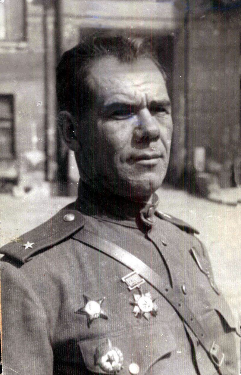 Логинов Андрей  Иванович